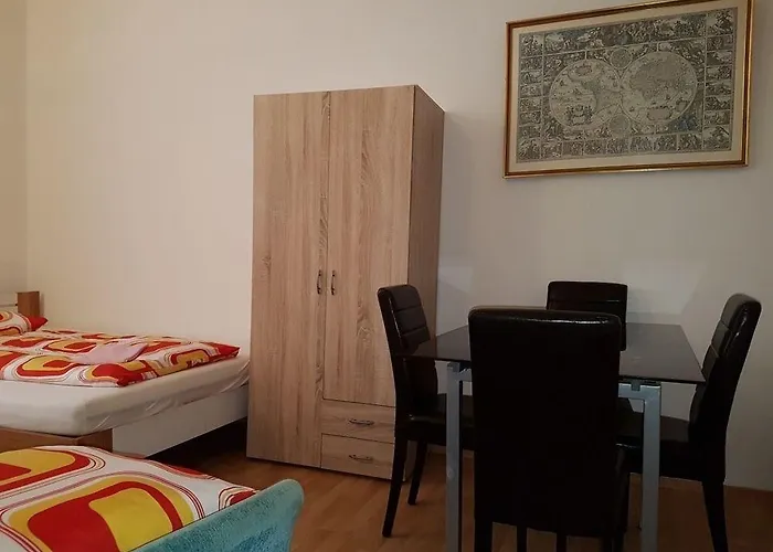 Raisa Apartments Randhartingergasse 12