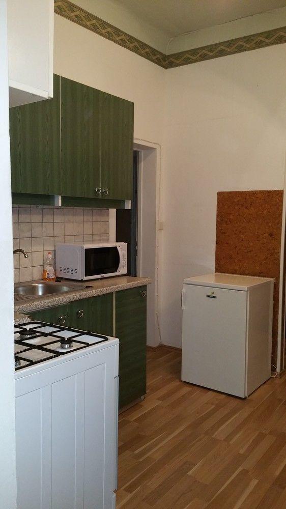 Raisa Randhartingergasse 12 * Vienna